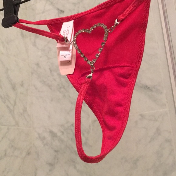 VICTORIA'S SECRET ONE SIZE PINK RHINESTONE SMOOTH RARE V STRING THONG